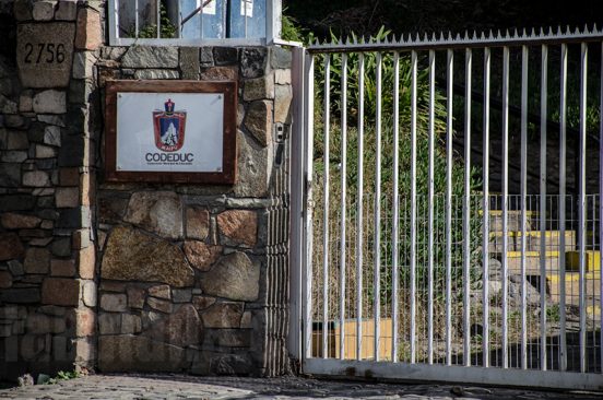 CODEDUC – MAIPÚ EN TIEMPOS DE PANDEMIA : ENTRE  LO ABSURDO Y LO COTIDIANO.