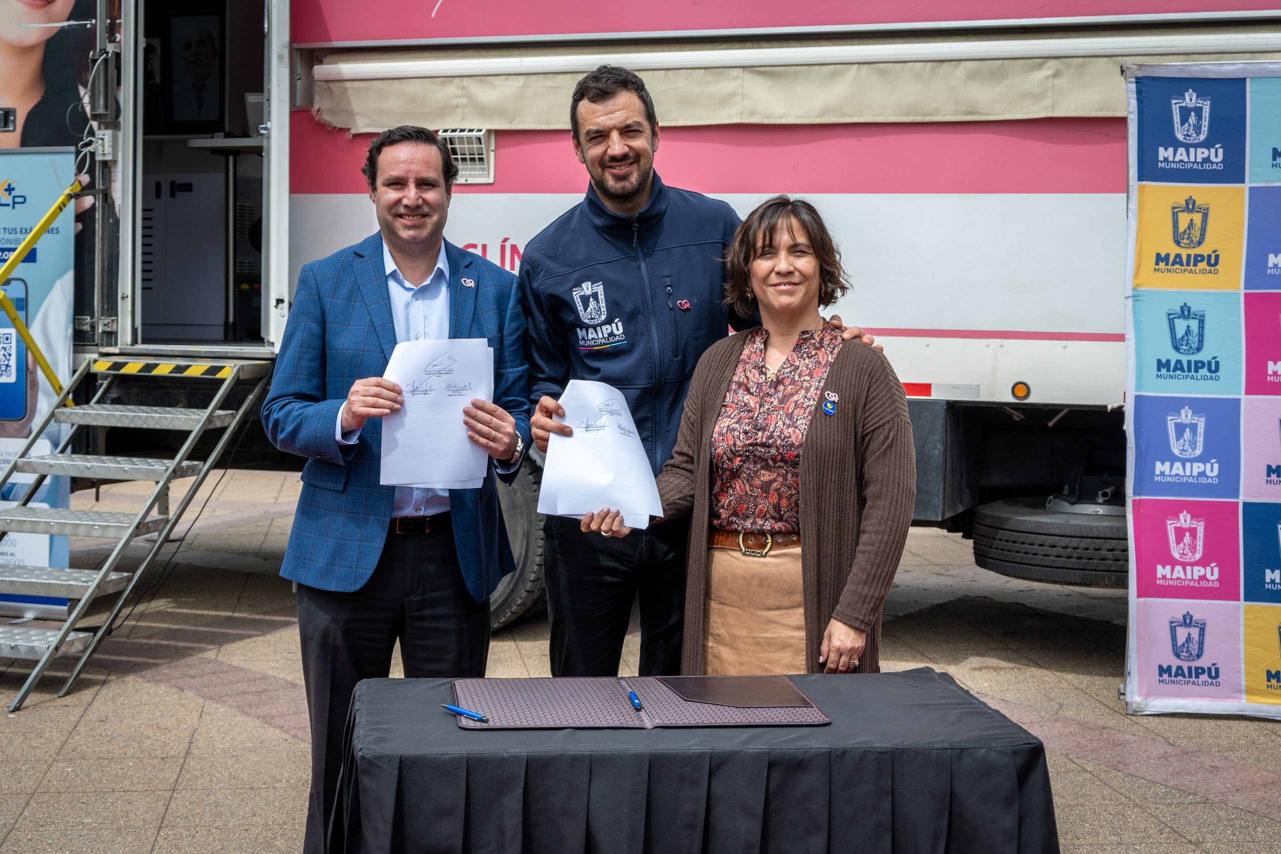 180 mujeres de Maipú accedieron a mamografías gratuitas para la detección temprana del cáncer de mama, iniciativa impulsada desde hace tres años por LIPIGAS